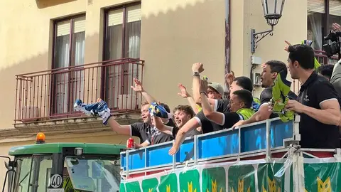 Celebraci&oacute;n Ascenso Balonmano Zamora_26
