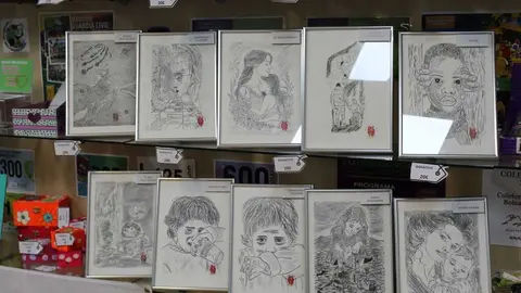 Exposici&oacute;n solidaria Corriendo con el Coraz&oacute;n por Hugo _5
