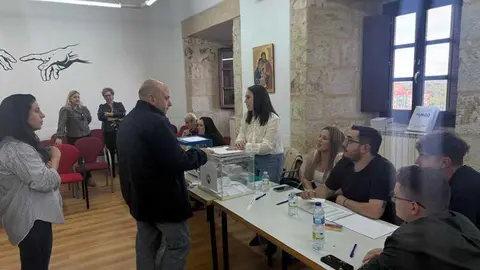 elecciones cofrad&iacute;a Esperanza Zamora 