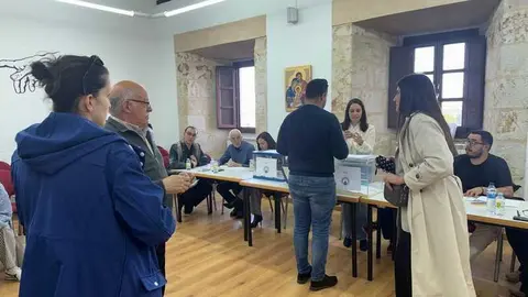 elecciones cofrad&iacute;a Esperanza Zamora _7