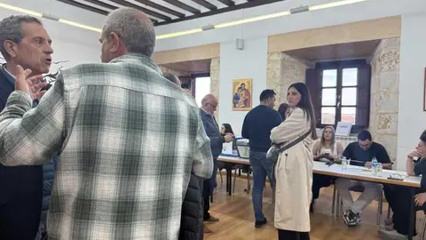 elecciones cofrad&iacute;a Esperanza Zamora _9