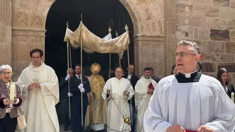 capilla de adoraci&oacute;n de Zamora _11