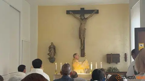 capilla de adoraci&oacute;n de Zamora _47