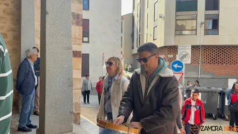   Alumnos del colegio Divina Providencia celebra su romer&iacute;a de la Concha _8