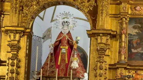   Alumnos del colegio Divina Providencia celebra su romer&iacute;a de la Concha _13