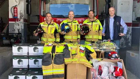 Bomberos de Toro reciben nuevo equipamiento