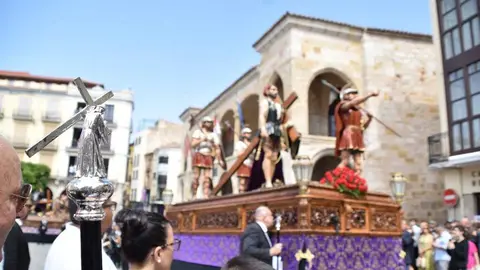 Procesi&oacute;n extraordinaria Jes&uacute;s Nazareno 2_47