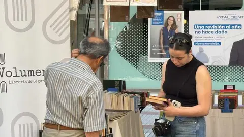 comercio de Tres Cruces _10