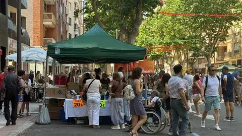 comercio de Tres Cruces _12