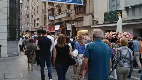 Rosario de la Aurora en Zamora (4)
