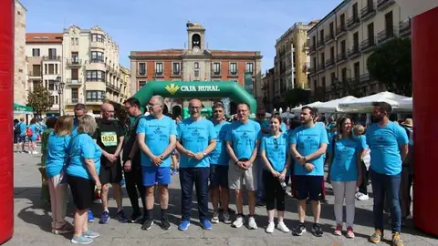 Autoridades en la salida de la marcha