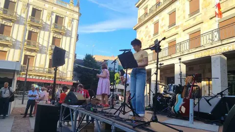 Una de las ganadoras del Concurso de Microrelatos en homenaje a Rufi Vel&aacute;zquez