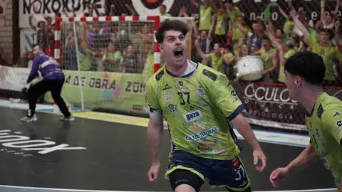 &Aacute;lvaro Fern&aacute;ndez 'Lalo' Balonmano Zamora
