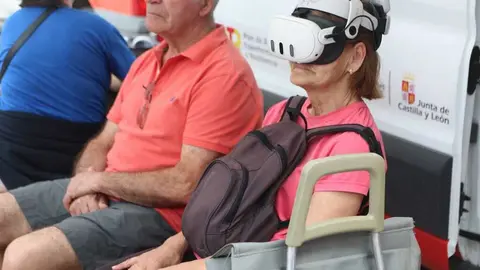 Feria Tecnol&oacute;gica La Marina Semana personas mayores Cruz Roja _9