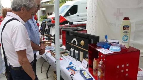 Feria Tecnol&oacute;gica La Marina Semana personas mayores Cruz Roja _12