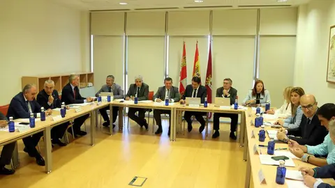 Reuni&oacute;n campa&ntilde;a de incendios