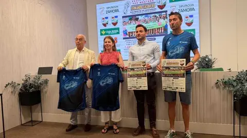 presentaci&oacute;n carrera por monta&ntilde;a Fernando Casquero 