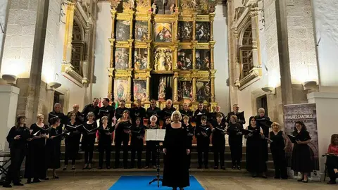 Coral Aures Cantibus "Voces ue nos unen"