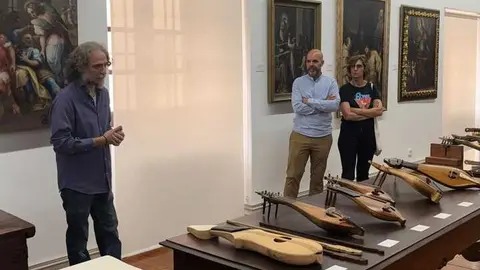 Inauguraci&oacute;n madera en la imagen Toro