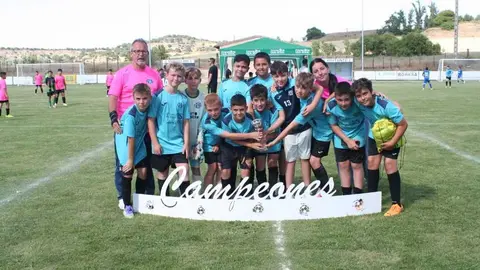 amistad 2000