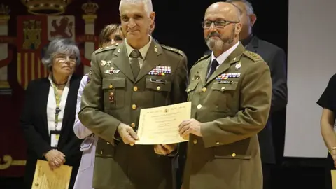 Acto homenaje Subdelegaci&oacute;n de Defensa Zamora _17