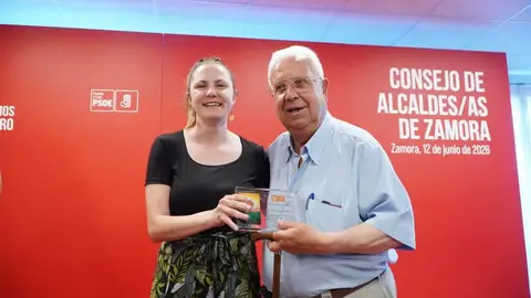 reconocimiento alcaldes PSOE  (17)