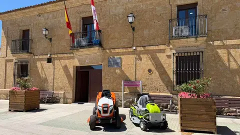 Nueva maquinaria municipal Morales del Vino
