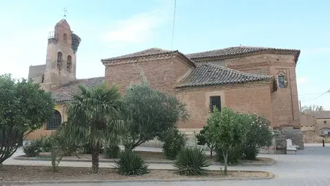 Iglesia_de_San_Miguel,_Pobladura_de_Valderaduey - imagen wikipedia