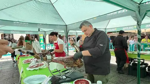 II Encuentro Ben&eacute;fico de cortadores de Jam&oacute;n _12