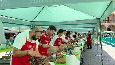 II Encuentro Ben&eacute;fico de cortadores de Jam&oacute;n _16
