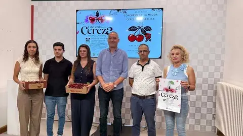 presentaci&oacute;n mercado de la cereza de Pueblica de Valverde