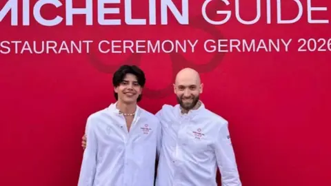 Emilio L&ouml;ffler Prieto, Estrella Michel&iacute;n