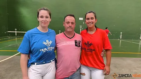 pelota chicas _4