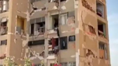 Uno de los edificios destruidos por el doble terremoto de Venezuela