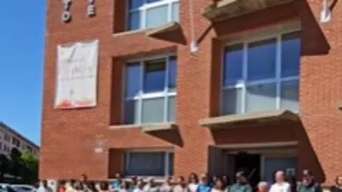 Minuto de silencio en Benavente por las v&iacute;ctimas del terremoto de Venezuela