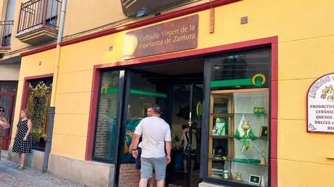 Nueva sede Cofrad&iacute;a de la Esperanza _6
