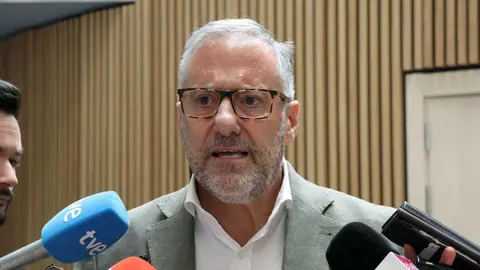 Carlos Poll&aacute;n