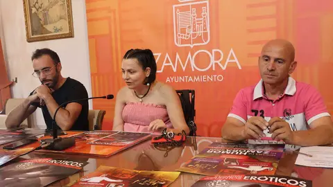 Presentaci&oacute;n Noches de Humor y Festival de Cuentos Er&oacute;ticos
