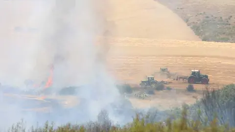 Incendio en El Perdig&oacute;n _9