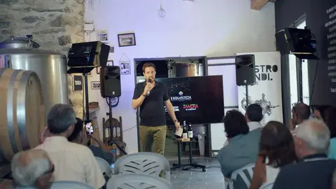 San Blas acoge la presentaci&oacute;n del spot Exquisiteza (7)
