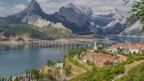 Ria&ntilde;o