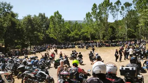  ruta central de la XXXII Concentraci&oacute;n Internacional de Motos Lago de Sanabria _31