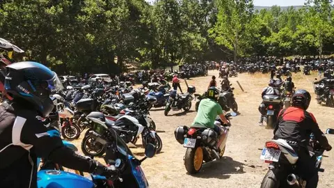  ruta central de la XXXII Concentraci&oacute;n Internacional de Motos Lago de Sanabria _36