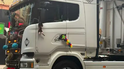  camioneros por Zamora en el d&iacute;a san Crist&oacute;bal _19