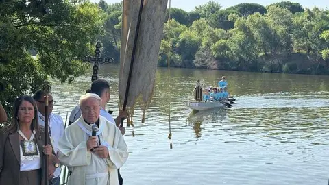 procesi&oacute;n fluvial Virgen del Carmen _6