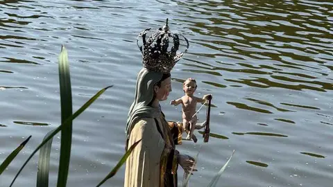 procesi&oacute;n fluvial Virgen del Carmen _12