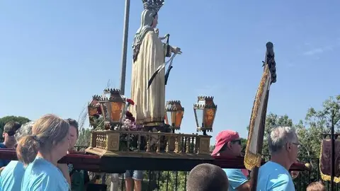 procesi&oacute;n fluvial Virgen del Carmen _33