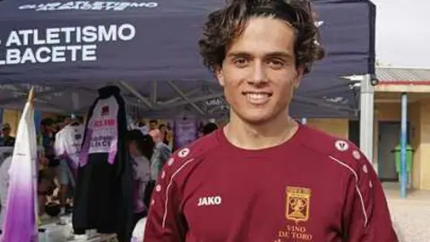 Foto de Guzman Lopez GuadillaClub Vino Toro Caja Rural