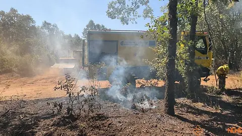 incendio forestal R&aacute;bano de Aliste _37