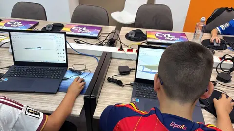 Alumnos en un curso anterior de CyL Digital